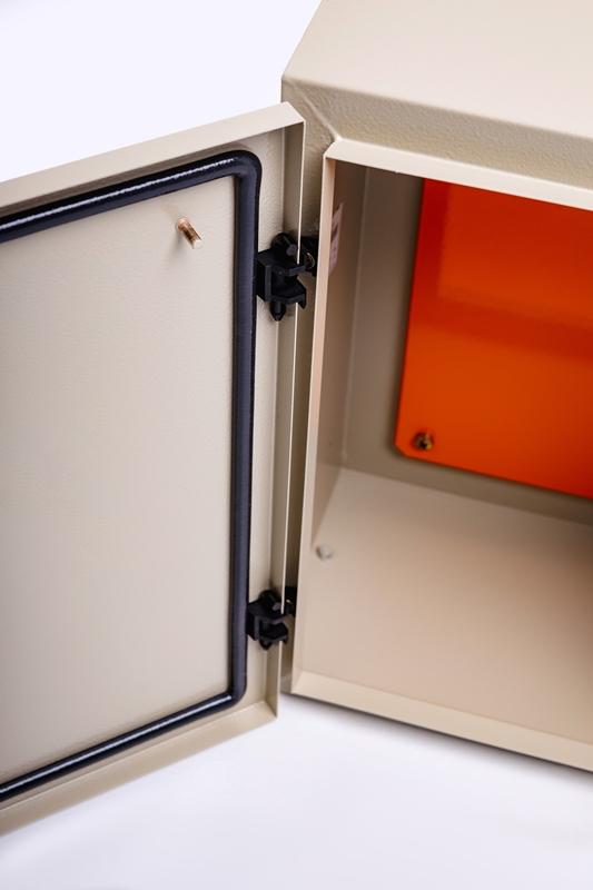 QUADRO SOBREPOR EASY COM FLANGE QUADRO SOBREPOR EASY COM FLANGE